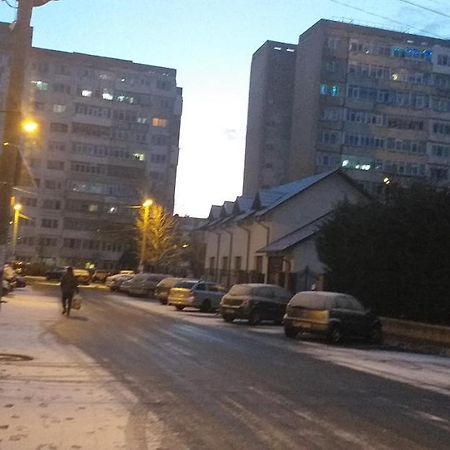 Garsoniera Διαμέρισμα Μπουζάου Εξωτερικό φωτογραφία